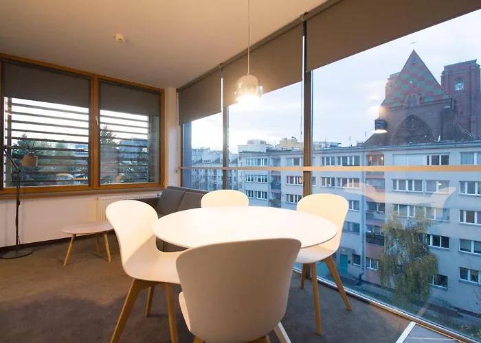 Happy Estate - Trakt Kupiecki * Breslau