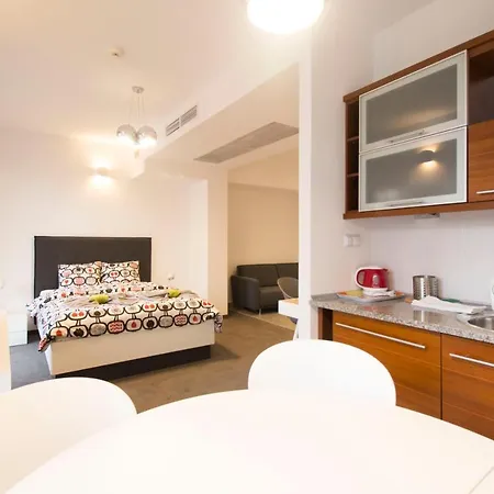 Happy Estate - Trakt Kupiecki アパート ヴロツワフ