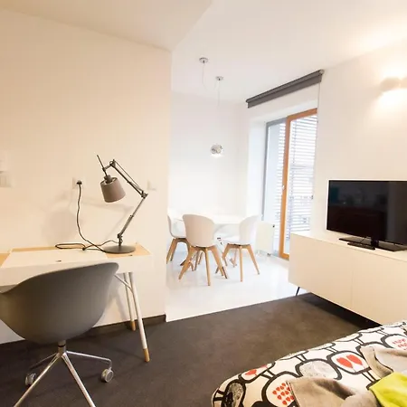 Happy Estate - Trakt Kupiecki アパート *