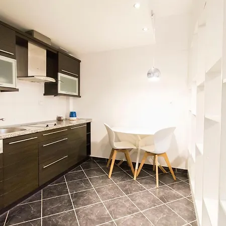 Happy Estate - Trakt Kupiecki アパート *